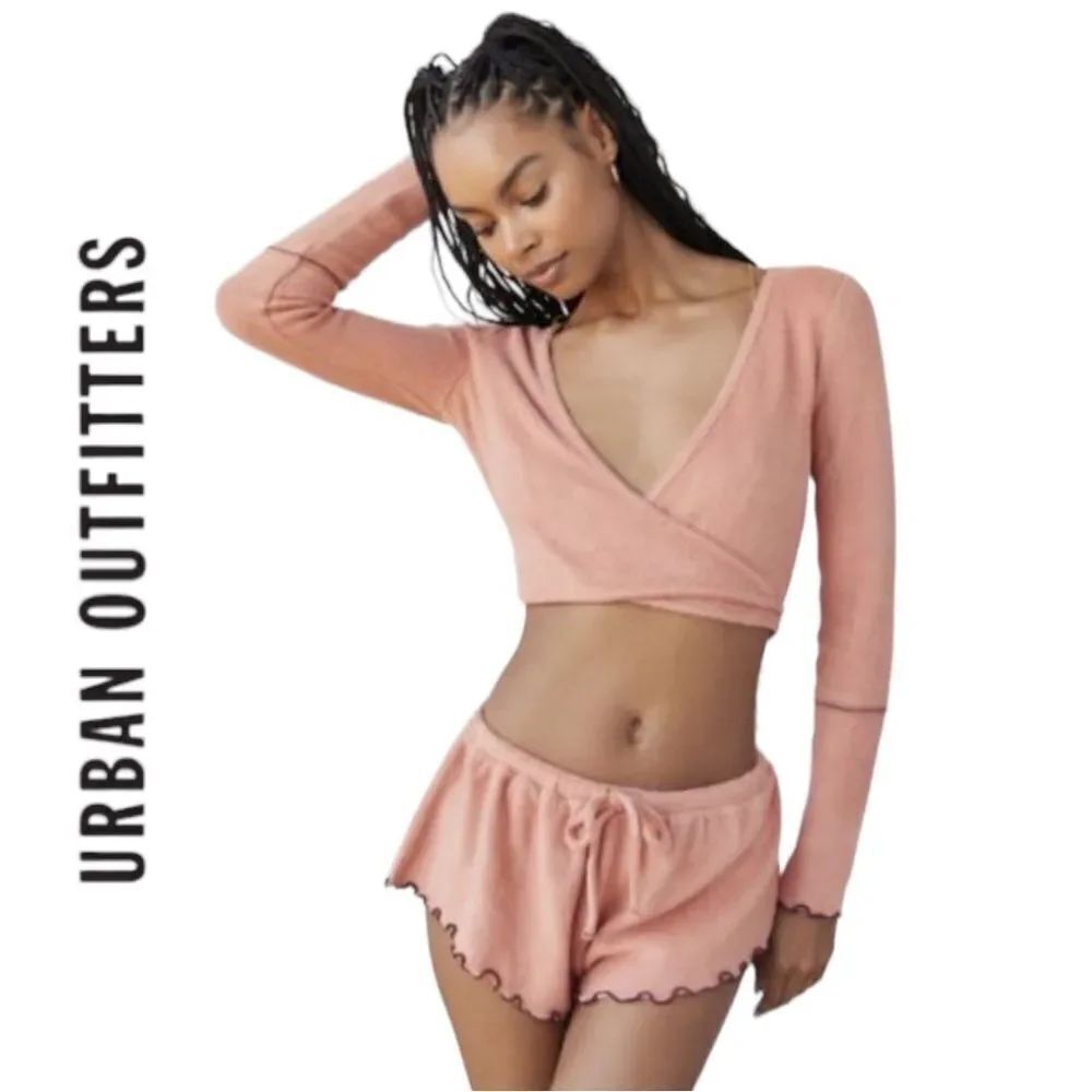 Out From Under UO Urban Outfitters Jorja Cozy Wrap Top & Short Set NEW L